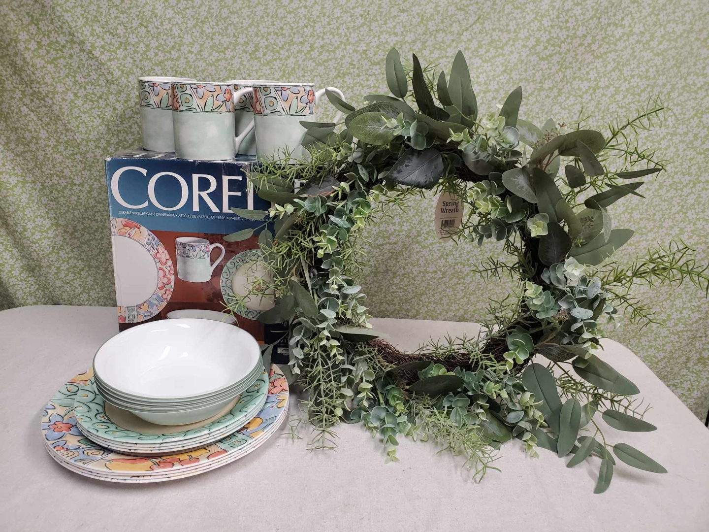 2024 RAFFLE #25- Corelle 16 Piece Dish Set and Spring Wreath